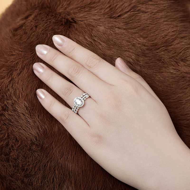 Oval Ring