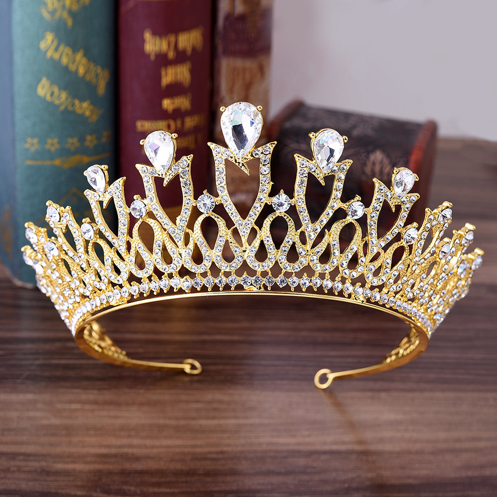 Ava Crown