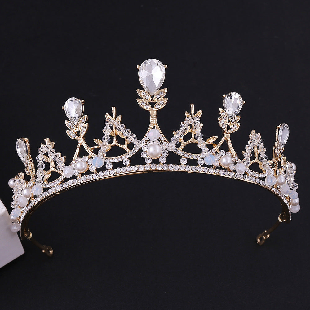 Evelyn Crown