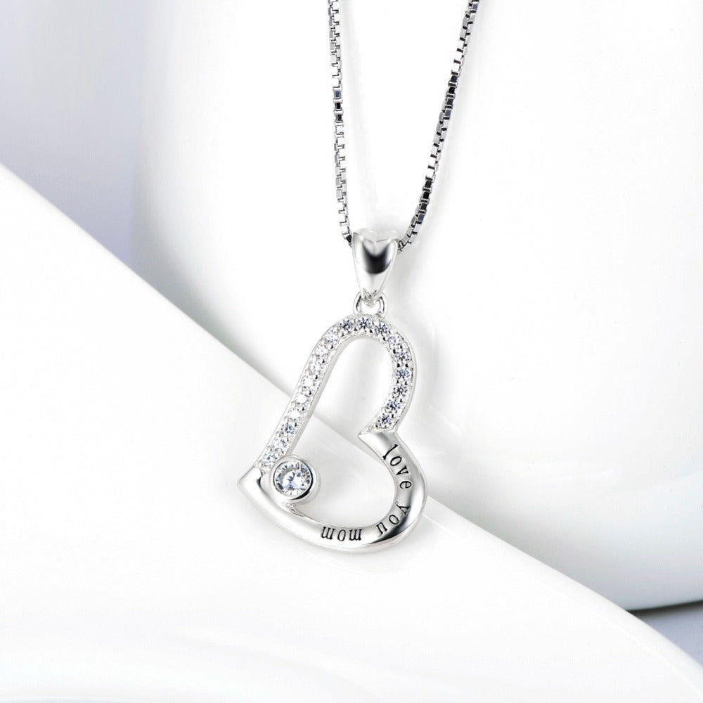 Love mom Necklace