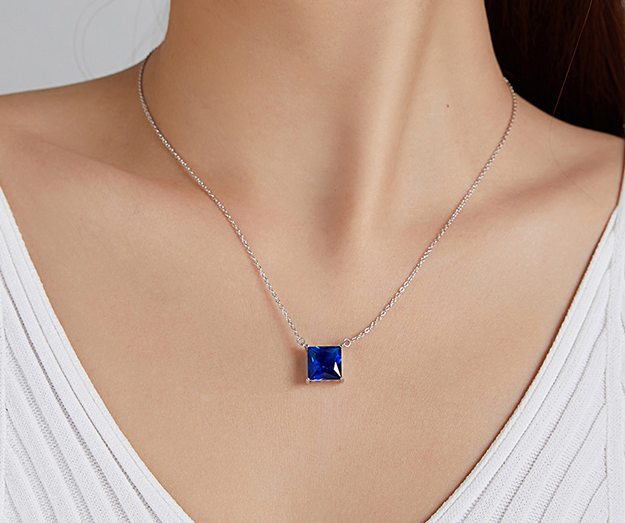 Blue Simple Square Necklace