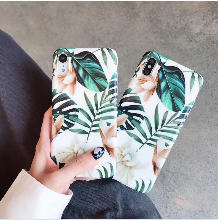 Phone Case With Leaves & Flowers Style