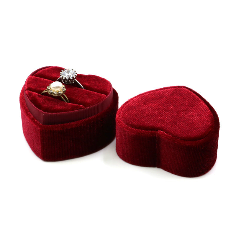 Velvet Love Ring Box