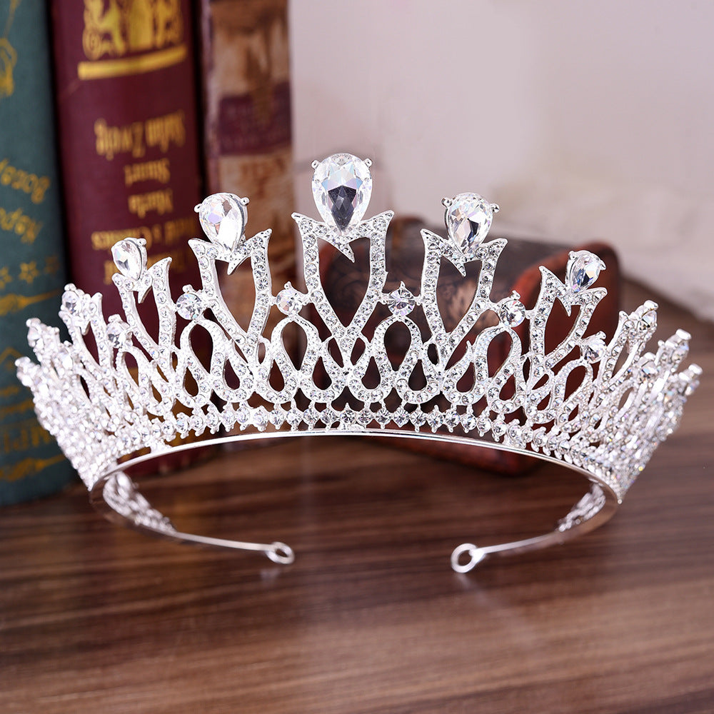 Ava Crown