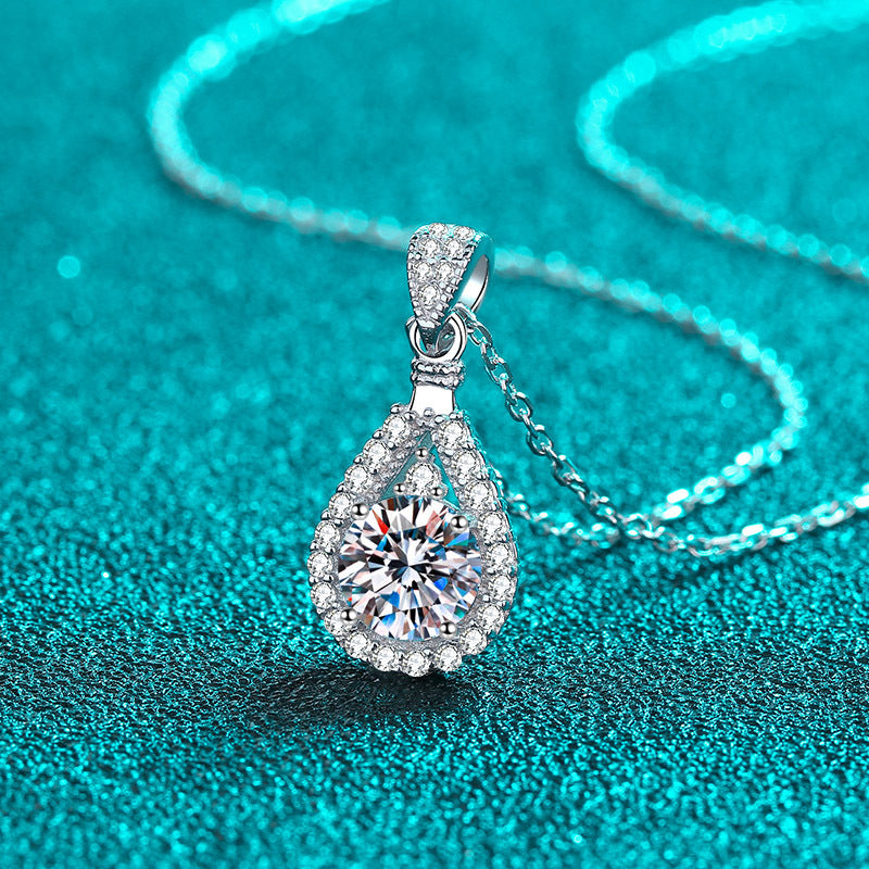 Evelyn Moissanite Necklace