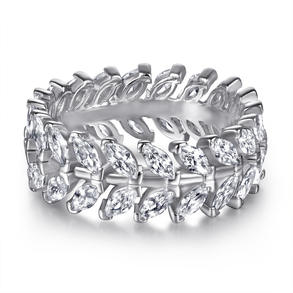 Row Leaf Ring