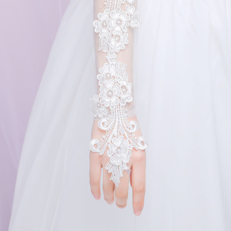 Isla Gloves Wedding Dress