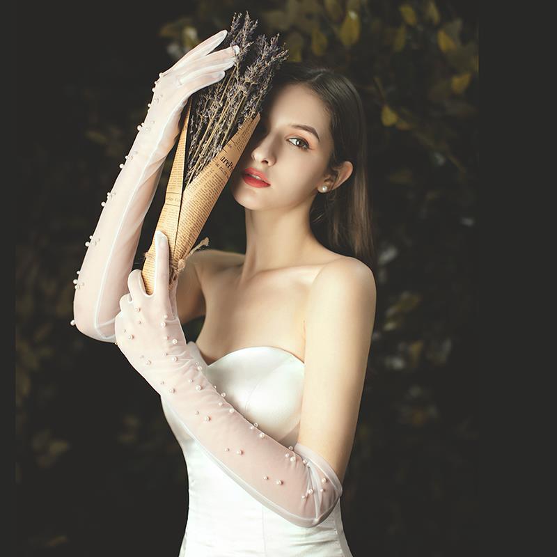 Bride Gloves