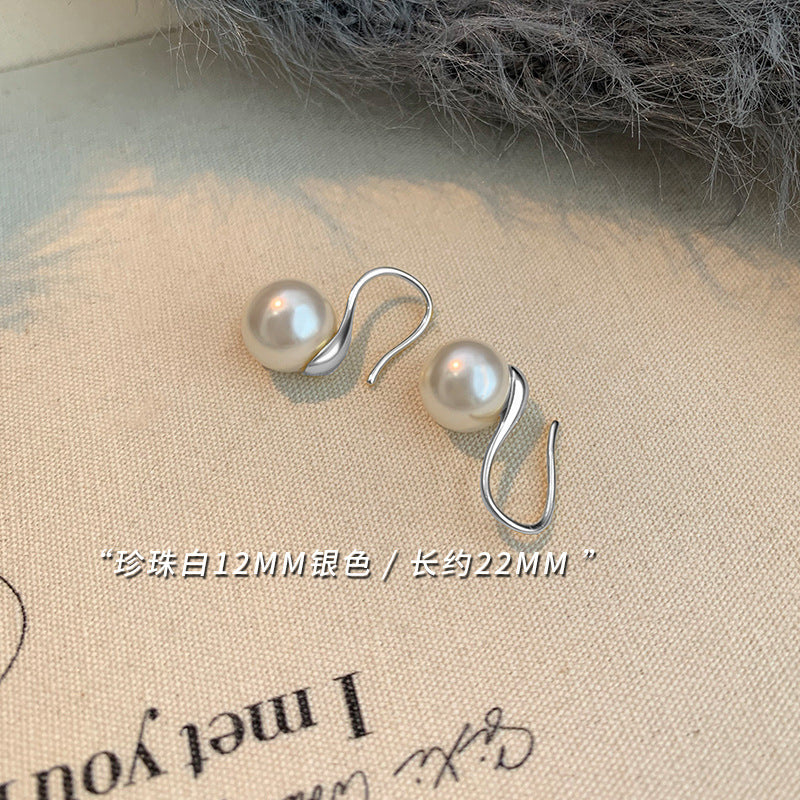 Silver Gray Pearl Stud Earrings S925 Silver Exquisite Ear Hook Premium Earrings