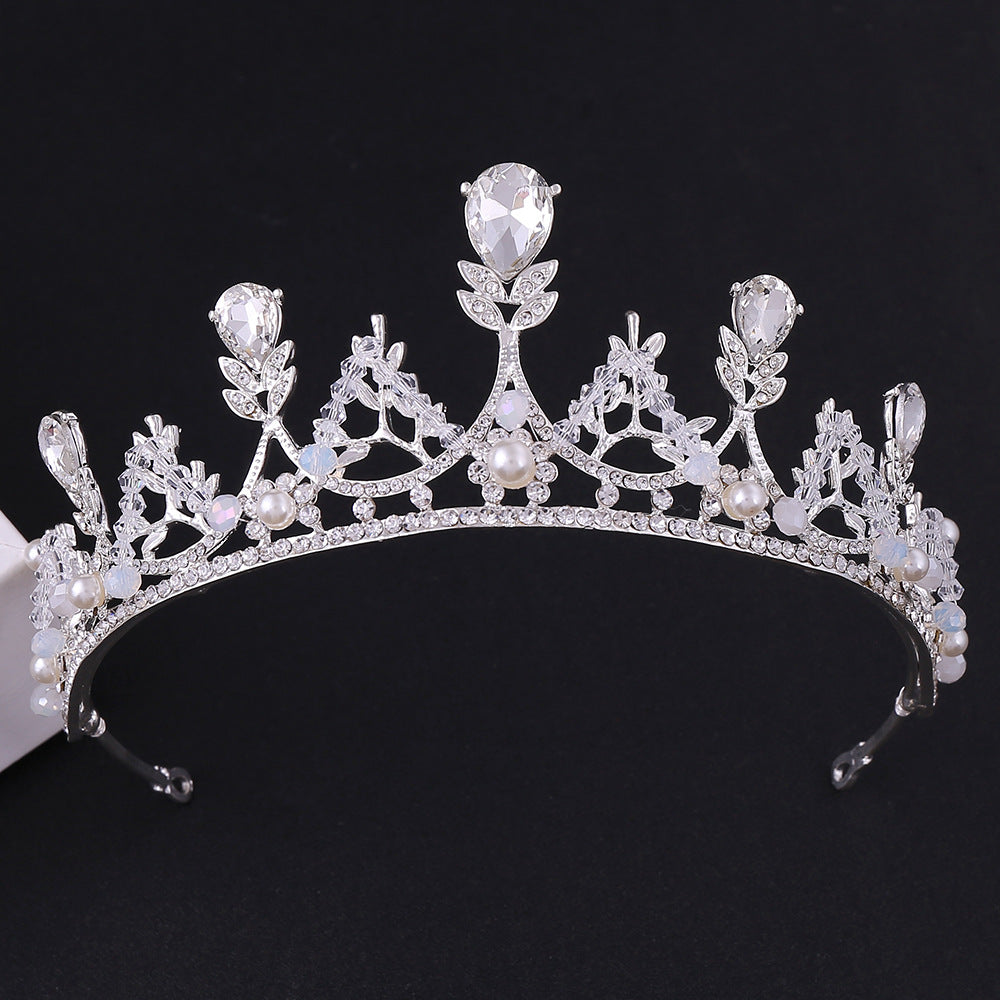 Evelyn Crown