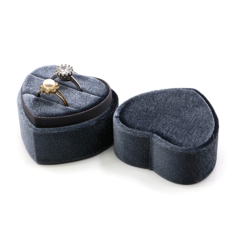 Velvet Love Ring Box