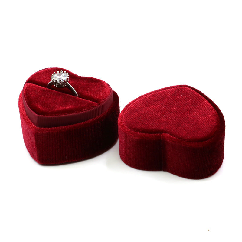 Velvet Love Ring Box