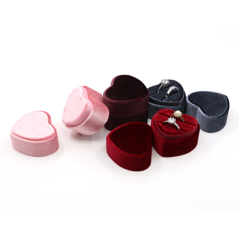 Velvet Love Ring Box